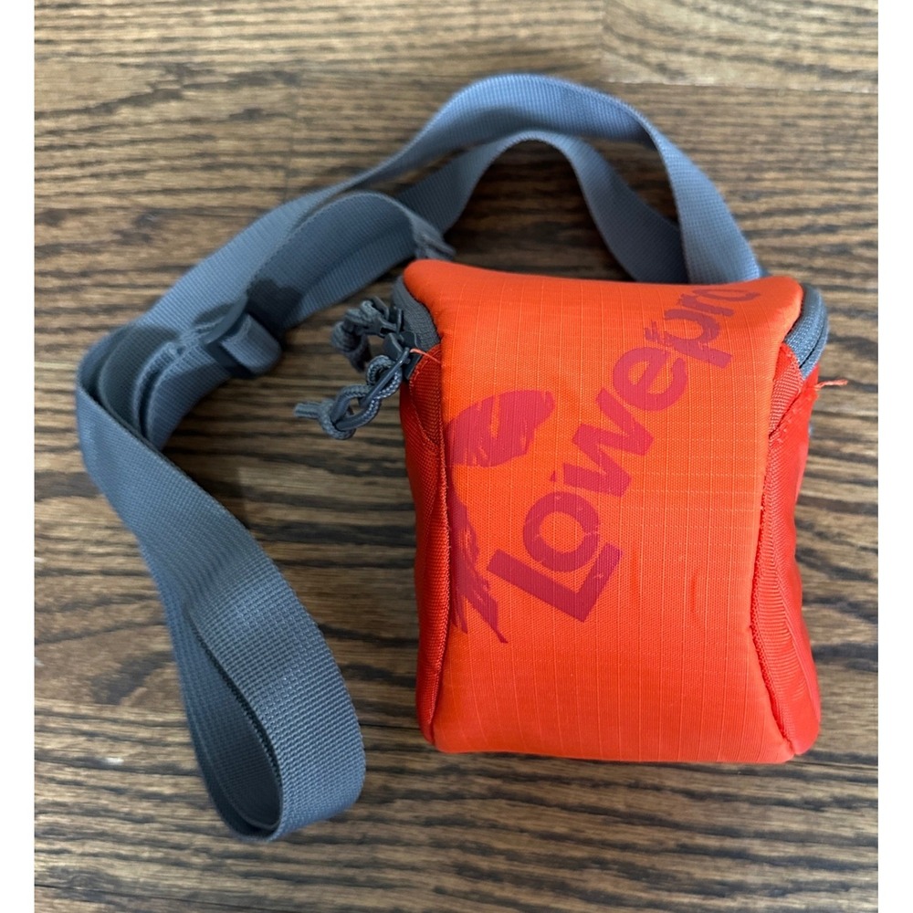 Lowepro Dashpoint 30 Unisex One Size Orange Camera Bag Pouch Case Travel Hiking